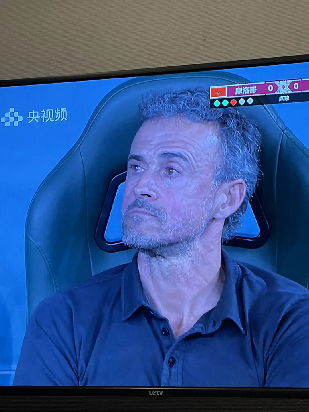 关于Uzi遭遇三持续失利，西班牙队教练压力巨大！的信息