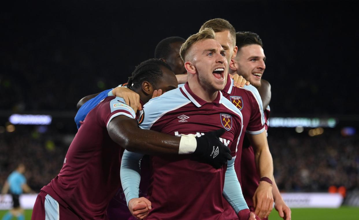 爱游戏体育入口 -赛地聚焦：英超清晨热度飙升；西汉姆止住颓势；更衣室稳定；年轻球员得到机会的简单介绍