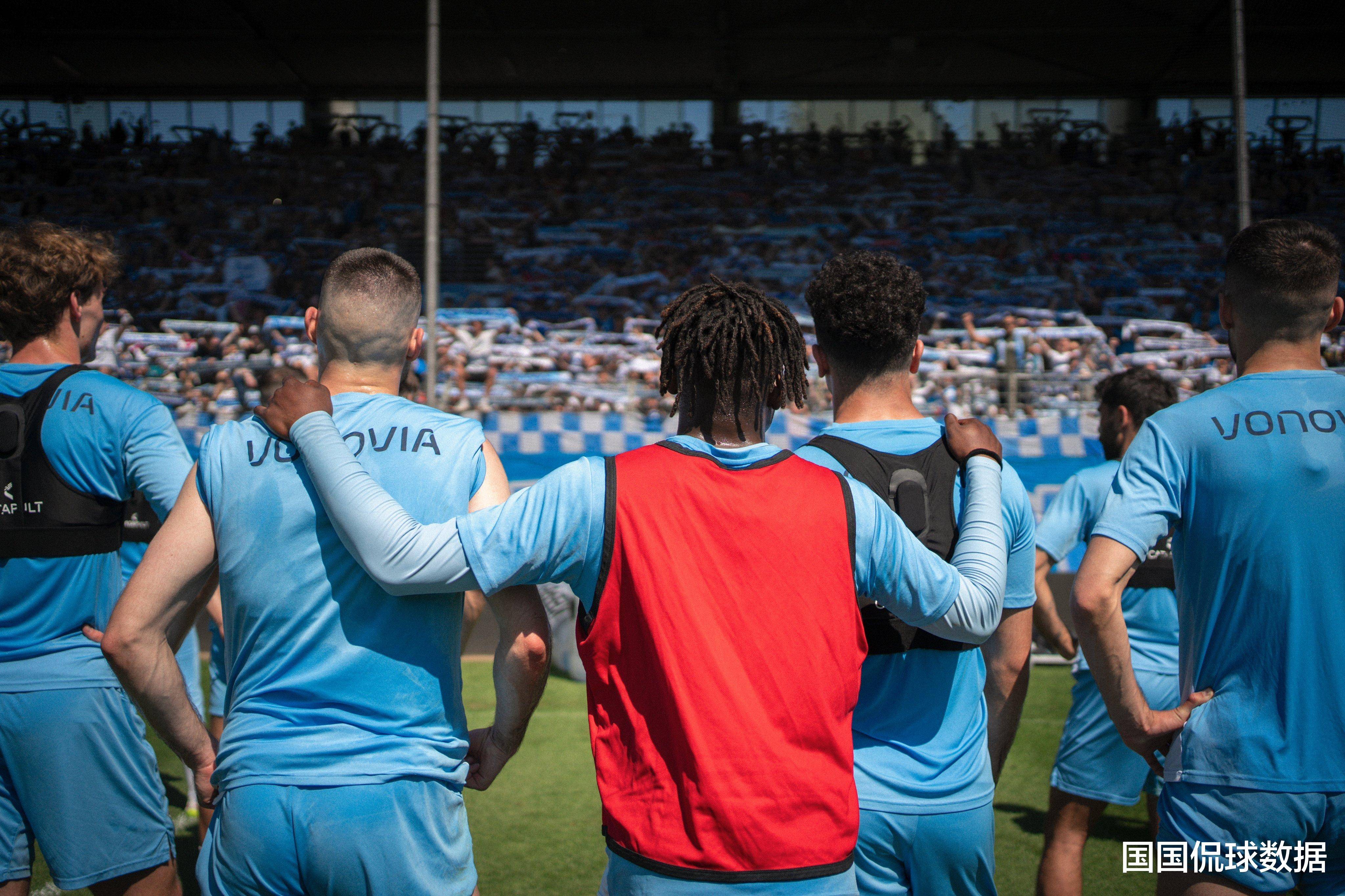  集结日体能课后；莱比锡临场应变备战德甲；话题不断；高层口径保持一致