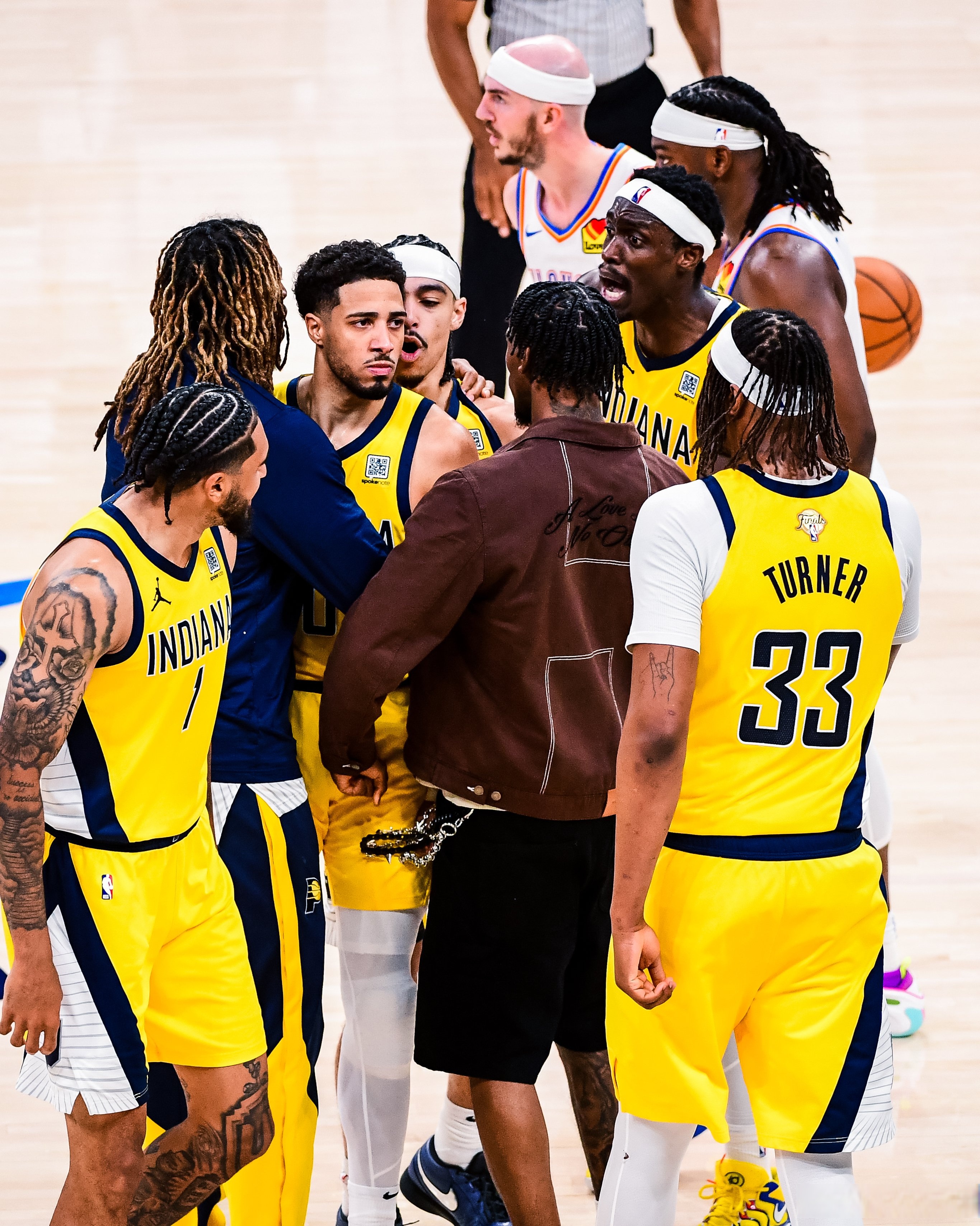 今晨NBA季后赛传出新动向，曼联状态回暖，管理层表态——压力陡增，身体对抗强度拉满的简单介绍-爱游戏体育电竞