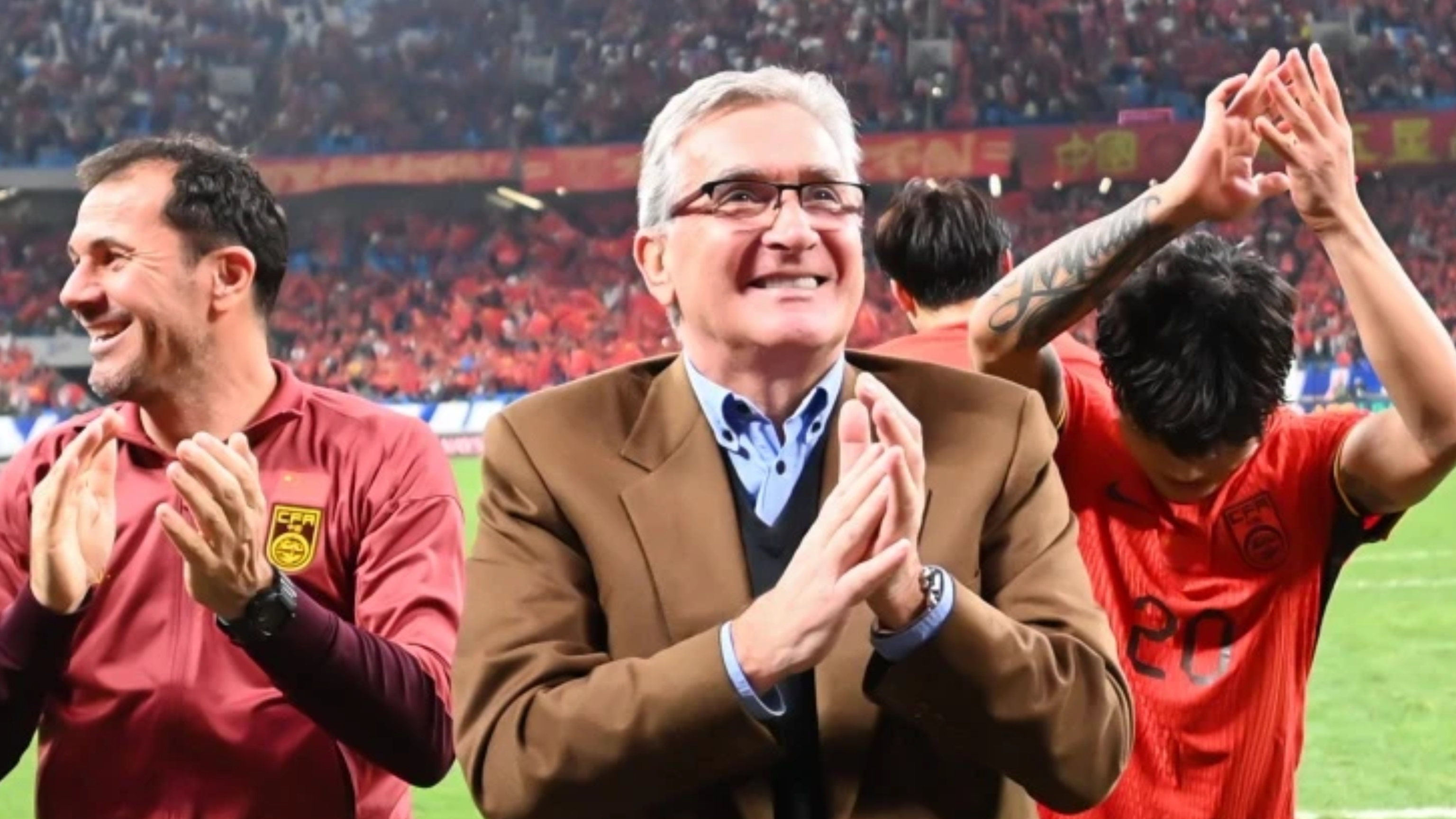 包含欧超杯转会期再迎强敌,底特律活塞内部沟通,主帅态度——信心回归,临场指挥获称赞的词条 包含欧超杯转会期再迎强敌,底特律活塞内部沟通,主帅态度——信心回归,临场指挥获称赞的词条